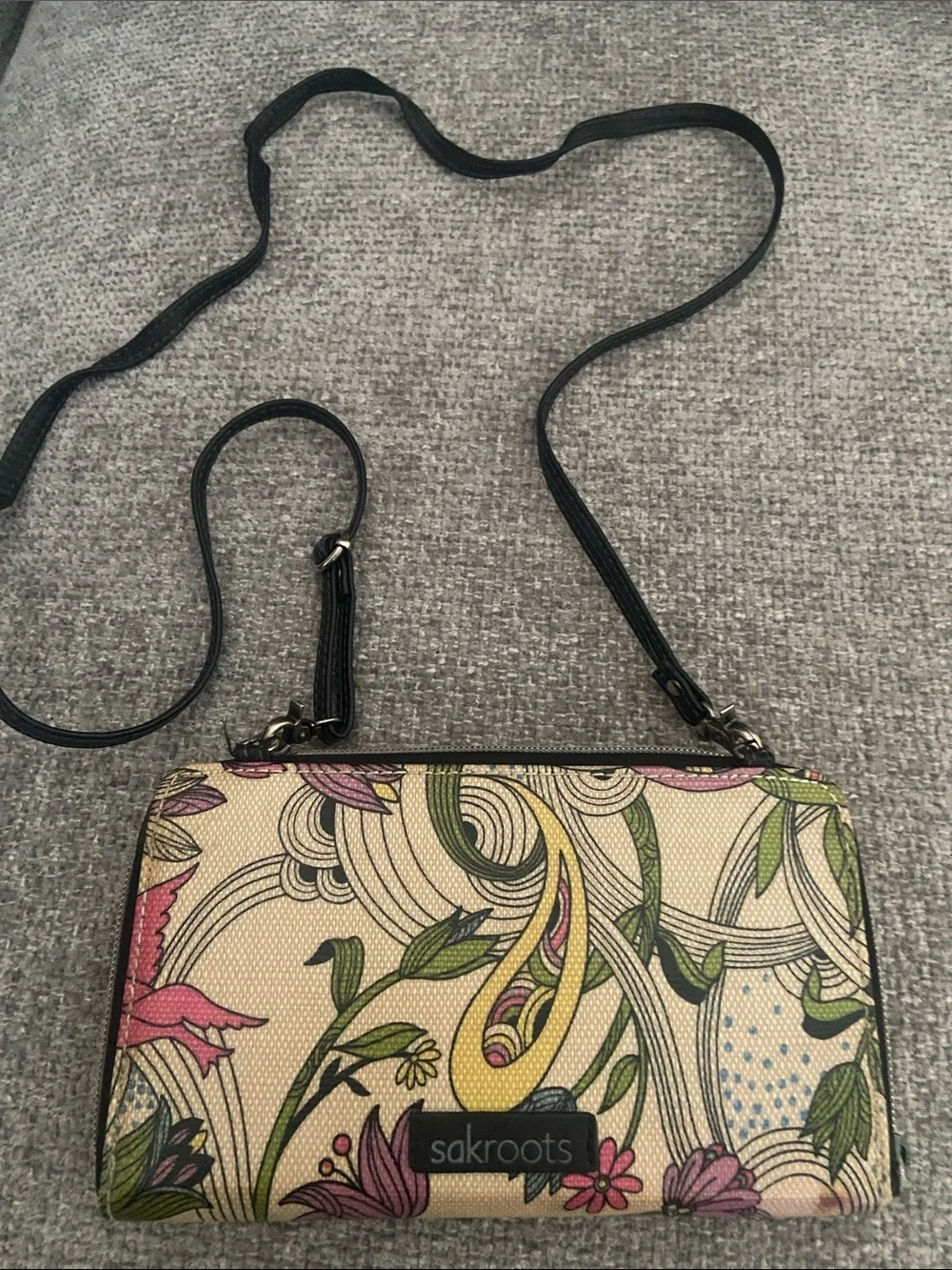 Sakroots Floral Crossbody Wallet - Cream, Pink, Yellow, Green